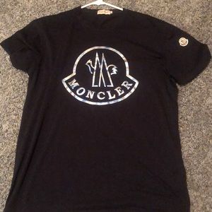 Moncler T shirt